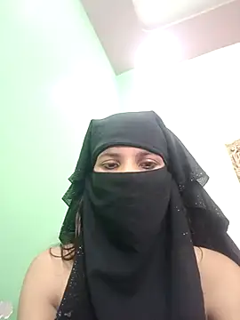 Snapshot of Aafreen_36 chatting on July 26, 2:35 pm Aafreen 36 online show from July 26, 2:35 pm