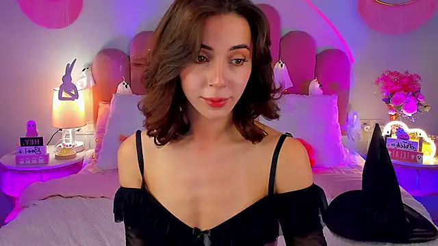 ElsaYoung online show from October 30, 8:09 pm