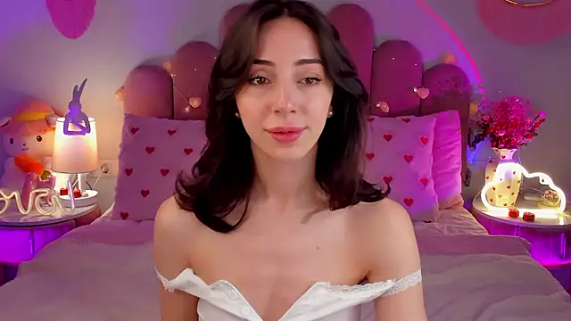 ElsaYoung online show from February 18, 8:27 pm