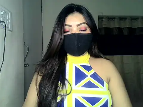 Snapshot of ishi_Beauty chatting on May 30, 5:59 am ishi Beauty online show from May 30, 5:59 am