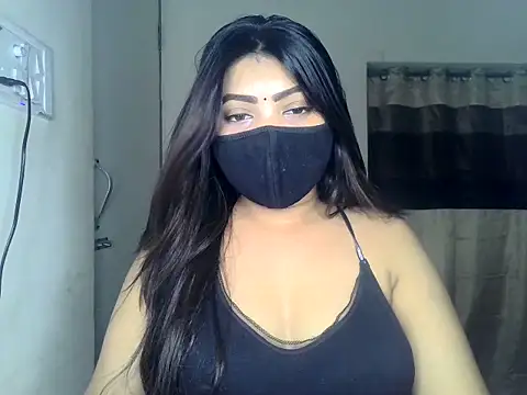 Snapshot of ishi_Beauty chatting on June 3, 8:39 am ishi Beauty online show from June 3, 8:39 am