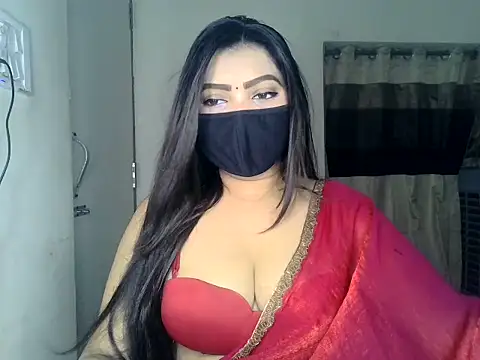 Snapshot of ishi_Beauty chatting on June 16, 4:37 am ishi Beauty online show from June 16, 4:37 am