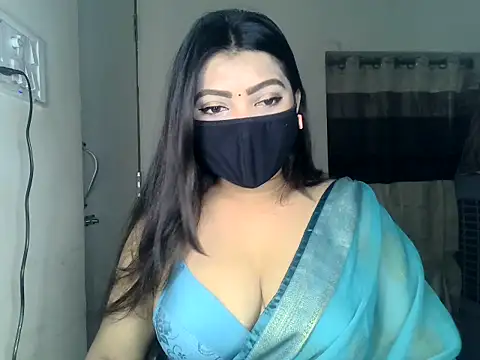 Snapshot of ishi_Beauty chatting on June 21, 4:48 am ishi Beauty online show from June 21, 4:48 am