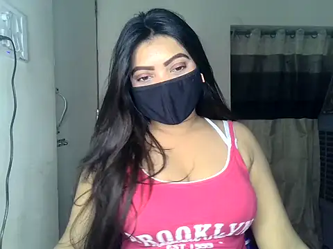 Snapshot of ishi_Beauty chatting on June 23, 5:16 am ishi Beauty online show from June 23, 5:16 am