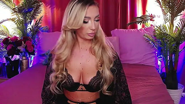 FelyJolie online show from April 21, 3:28 pm