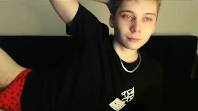 Snapshot of __sugarrebit chatting on March 3, 3:42 pm   sugarrebit online show from March 3, 3:42 pm