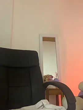 jazmin anbar online show from February 26, 10:25 am