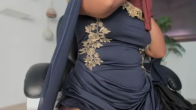 jazmin anbar online show from February 28, 10:16 am