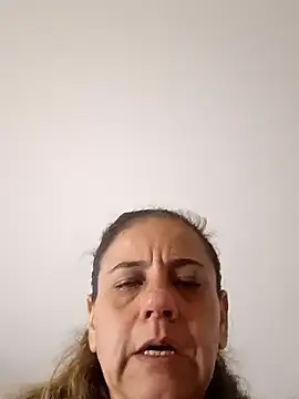 sasi luna online show from January 18, 2:43 pm