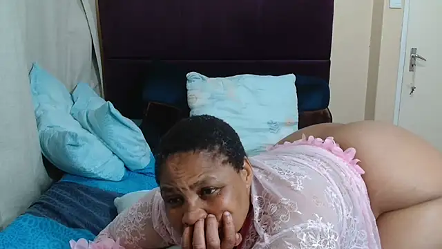 Snapshot of Bbw255 chatting on July 13, 10:12 pm Bbw255 online show from July 13, 10:12 pm