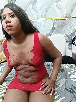 Snapshot of CamilosaOrtega chatting on June 18, 12:09 pm CamilosaOrtega online show from June 18, 12:09 pm