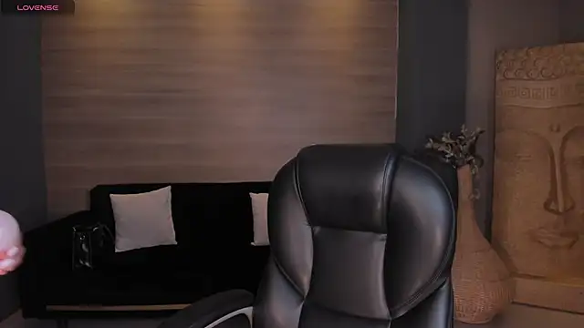 Snapshot of BellaCarteer_ chatting on May 27, 7:55 pm BellaCarteer online show from May 27, 7:55 pm