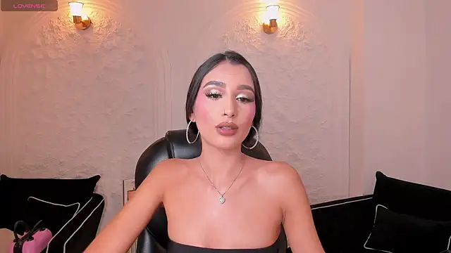 Snapshot of BellaCarteer_ chatting on June 7, 11:52 pm BellaCarteer online show from June 7, 11:52 pm
