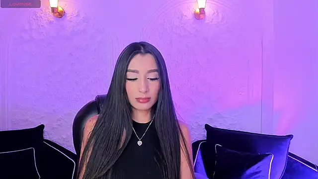 Snapshot of BellaCarteer_ chatting on June 12, 8:19 pm BellaCarteer online show from June 12, 8:19 pm