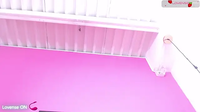 kinkyandsavage online show from February 12, 10:59 pm