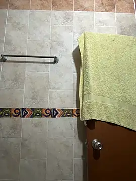 Snapshot of Naticol1 chatting on October 26, 10:47 pm Naticol1 online show from October 26, 10:47 pm