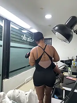 Snapshot of Naticol1 chatting on November 2, 6:21 pm Naticol1 online show from November 2, 6:21 pm