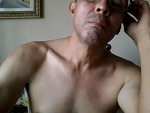 Snapshot of Alex011277 chatting on September 27, 7:30 pm Alex011277 online show from September 27, 7:30 pm