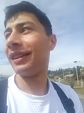 Snapshot of 1418edwar chatting on November 5, 1:44 pm 1418edwar online show from November 5, 1:44 pm