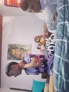 Snapshot of 1418edwar chatting on January 19, 3:38 pm 1418edwar online show from January 19, 3:38 pm