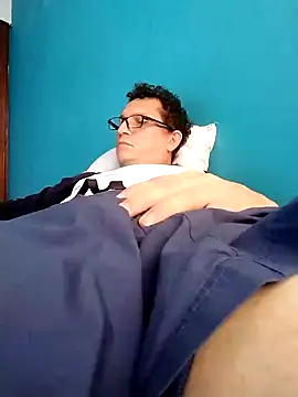 Bombi22 online show from January 7, 6:24 pm