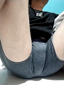 Bombi22 online show from January 27, 5:47 am