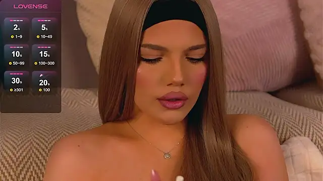 Snapshot of Graciane_Lee chatting on March 14, 11:37 am Graciane Lee online show from March 14, 11:37 am