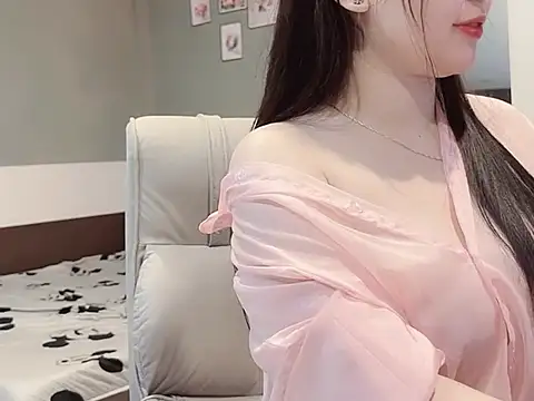 Eva-Public online show from February 3, 3:59 pm