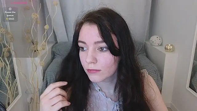 Snapshot of Lana__Cute_ chatting on January 29, 2:21 pm Lana Cute online show from January 29, 2:21 pm