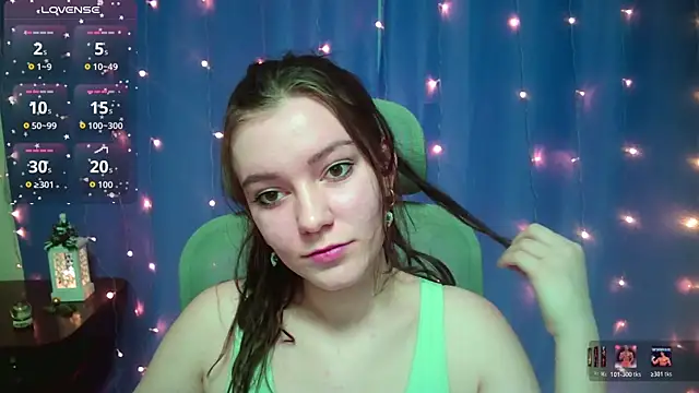 Lana  Cute  online show from December 22, 1:30 pm