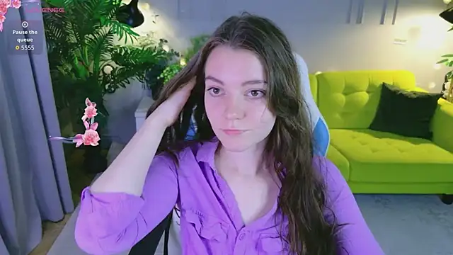 Lana  Cute  online show from July 14, 2:34 pm