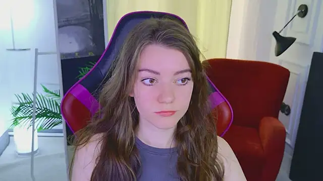 Lana  Cute  online show from July 30, 2:38 pm