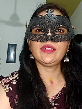 Snapshot of sexy_bhabhi69 chatting on June 10, 9:19 am sexy bhabhi69 online show from June 10, 9:19 am