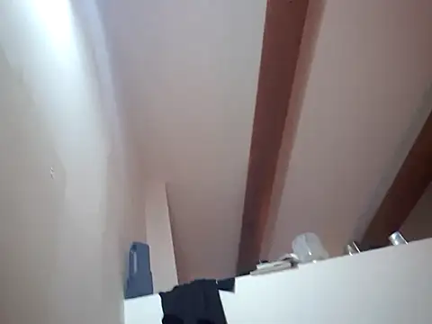 jourdinio13 online show from October 9, 8:07 pm