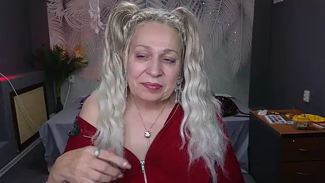 Snapshot of Penelope_Pinky chatting on January 30, 5:17 pm Penelope Pinky online show from January 30, 5:17 pm