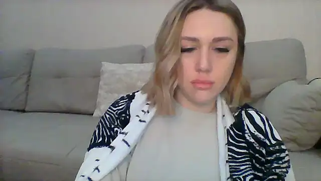 VickyLove047 online show from January 9, 8:24 am