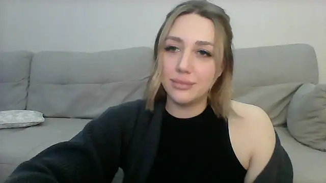 VickyLove047 online show from January 9, 8:44 pm