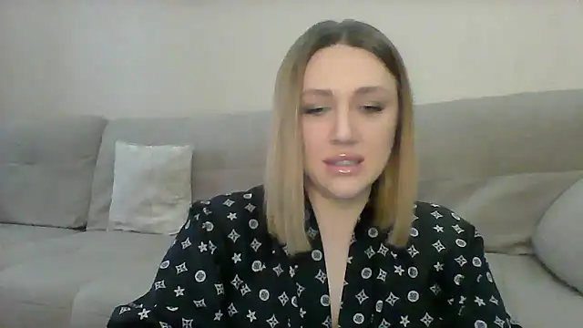 VickyLove047 online show from March 14, 6:10 am