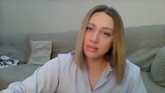 VickyLove047 online show from March 15, 4:57 am
