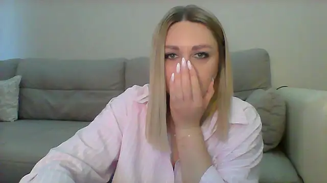 VickyLove047 online show from September 16, 6:25 am