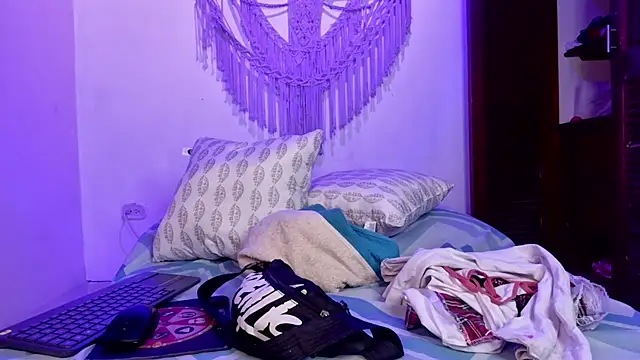 anais tgn online show from October 9, 10:24 am