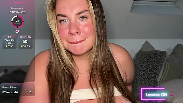 CharlieFx online show from August 3, 8:23 pm