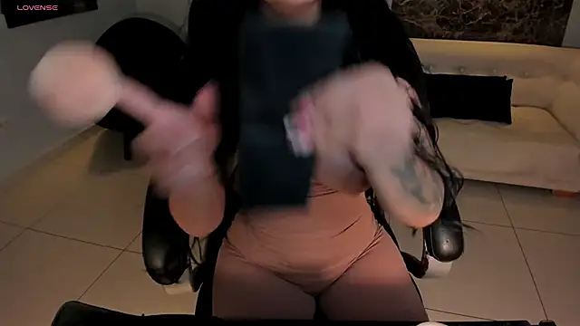 FernandaX1 online show from December 5, 10:24 am