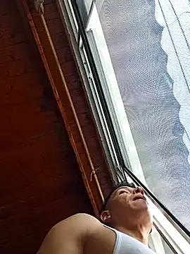 Rafaell SantosHot online show from December 17, 7:15 pm