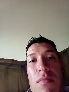 Rafaell SantosHot online show from December 19, 7:51 pm