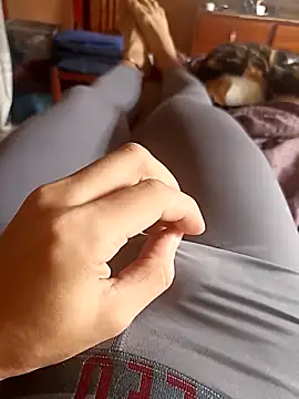 Rafaell SantosHot online show from December 27, 5:37 pm