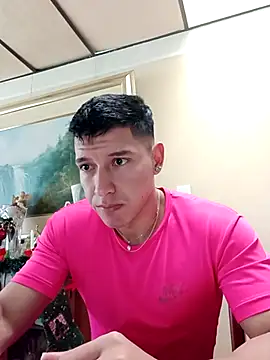 Rafaell SantosHot online show from January 8, 4:22 pm