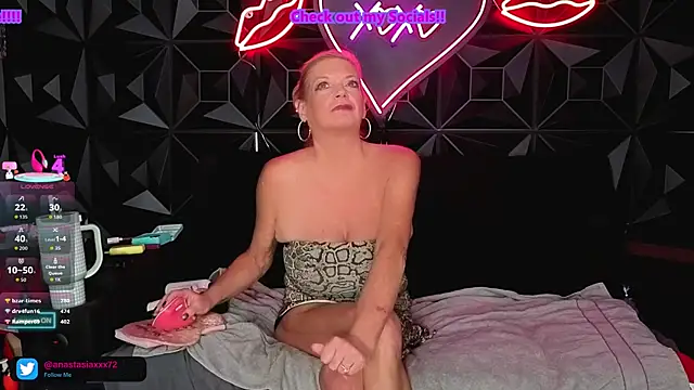 anastasiaxxx72 online show from July 18, 4:05 am
