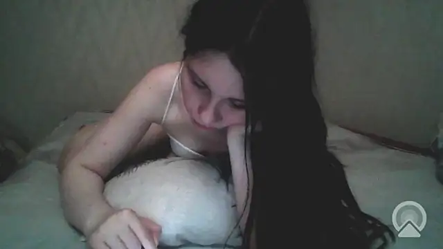 Snapshot of pink_pikachu_ chatting on June 8, 9:59 pm pink pikachu online show from June 8, 9:59 pm