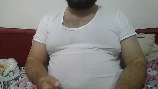Snapshot of UrfavSlaveBitch chatting on March 31, 4:51 pm UrfavSlaveBitch online show from March 31, 4:51 pm